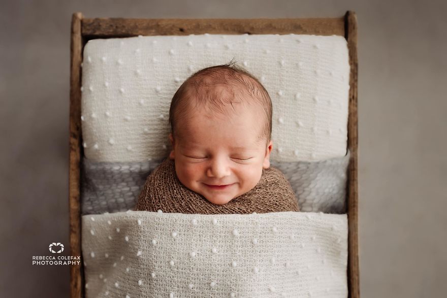 Photographer Takes Pictures Of Babies As Never Seen Before