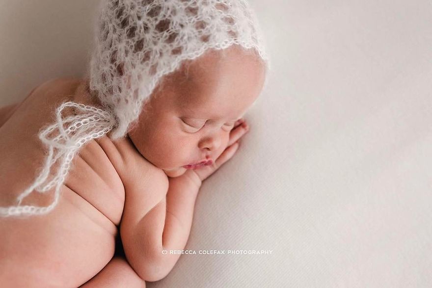 Photographer Takes Pictures Of Babies As Never Seen Before