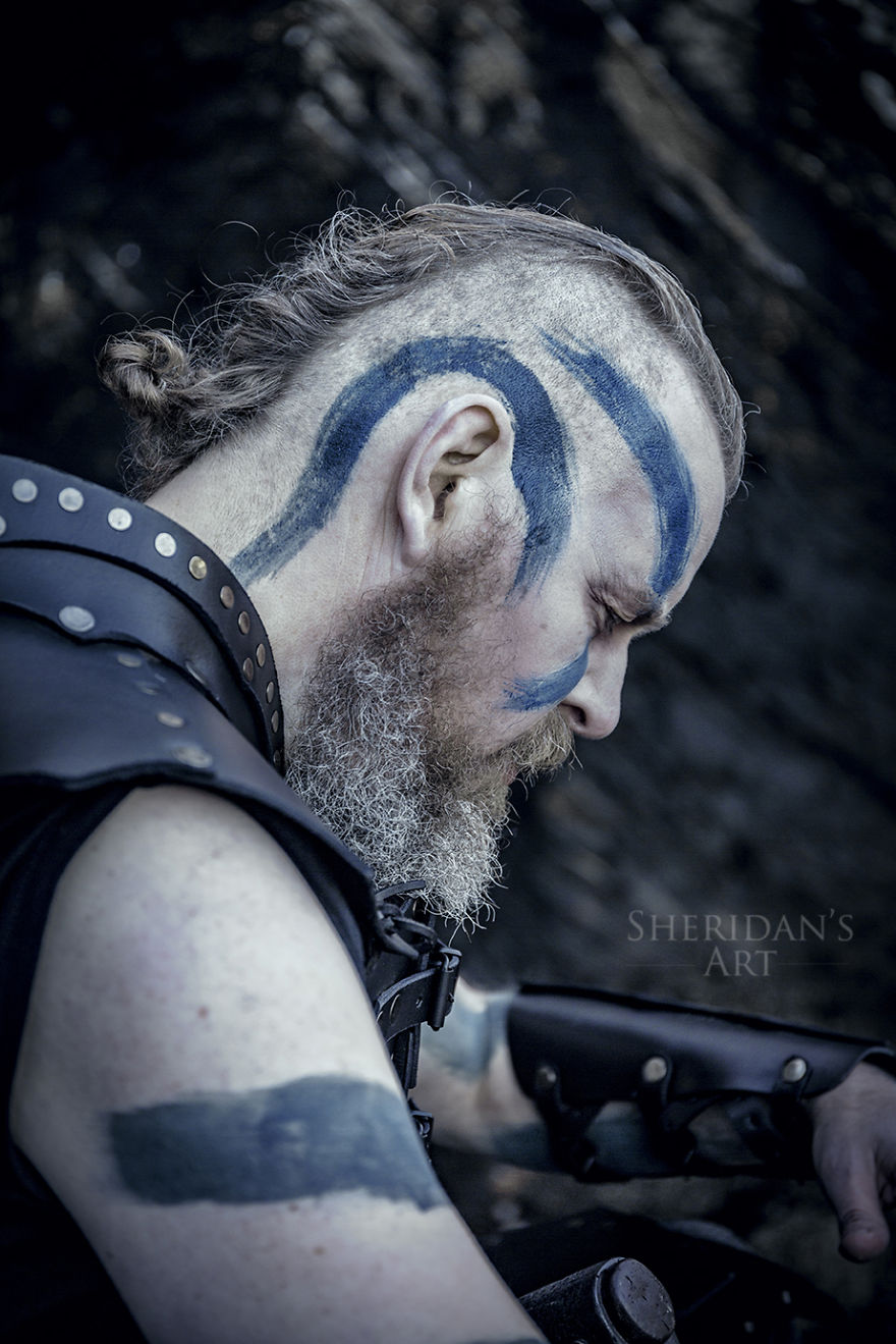 My Dad's Way Of Dealing With His Midlife Crisis: A Game Of Thrones Inspired Photoshoot My Dad's Way Of Dealing With His Midlife Crisis: A Game Of Thrones Inspired Photoshoot