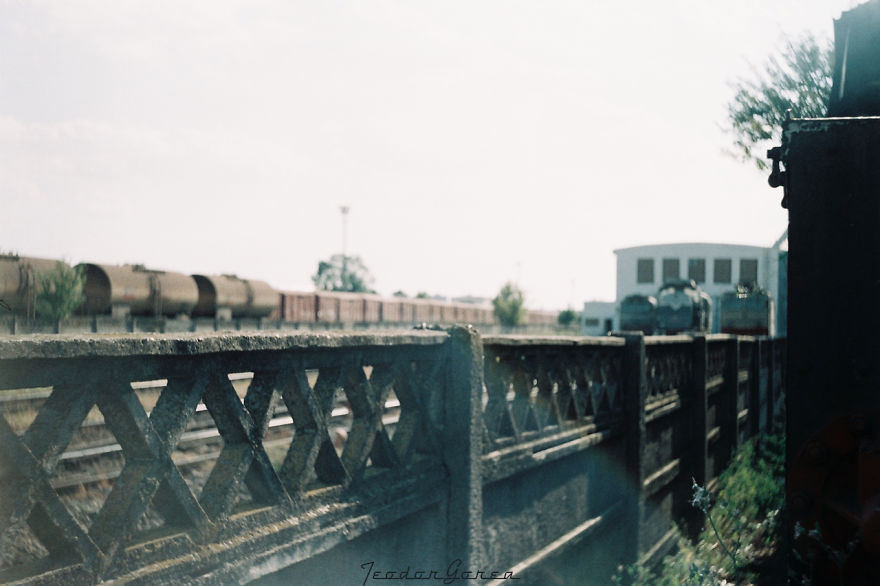 I Used A Soviet Camera To Capture The Taste Of Communist Romania