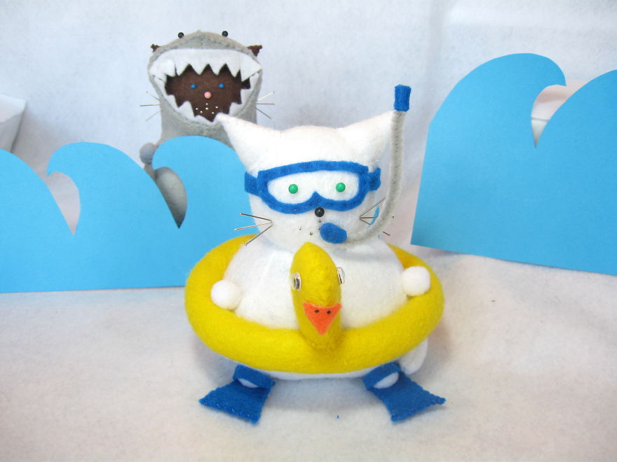 I Combined My Love Of Sewing And Cats To Create Functional Pincushions With Personality And Humor