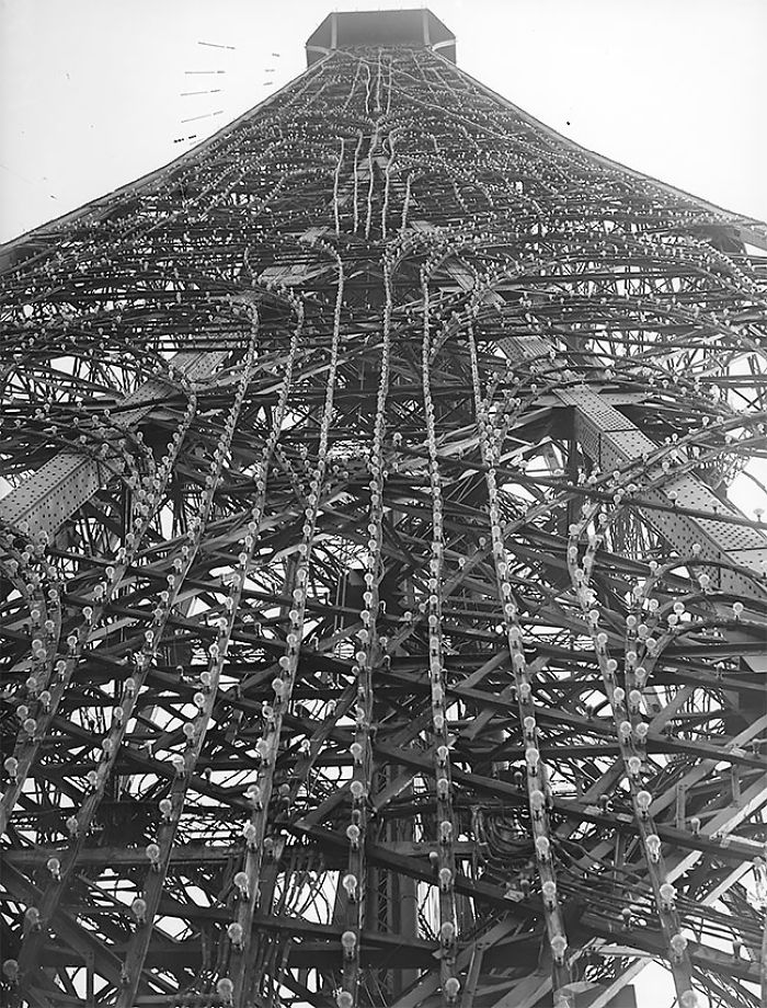 These Beautiful Photos Detail The Construction Of The Eiffel Tower These Beautiful Photos Detail The Construction Of The Eiffel Tower