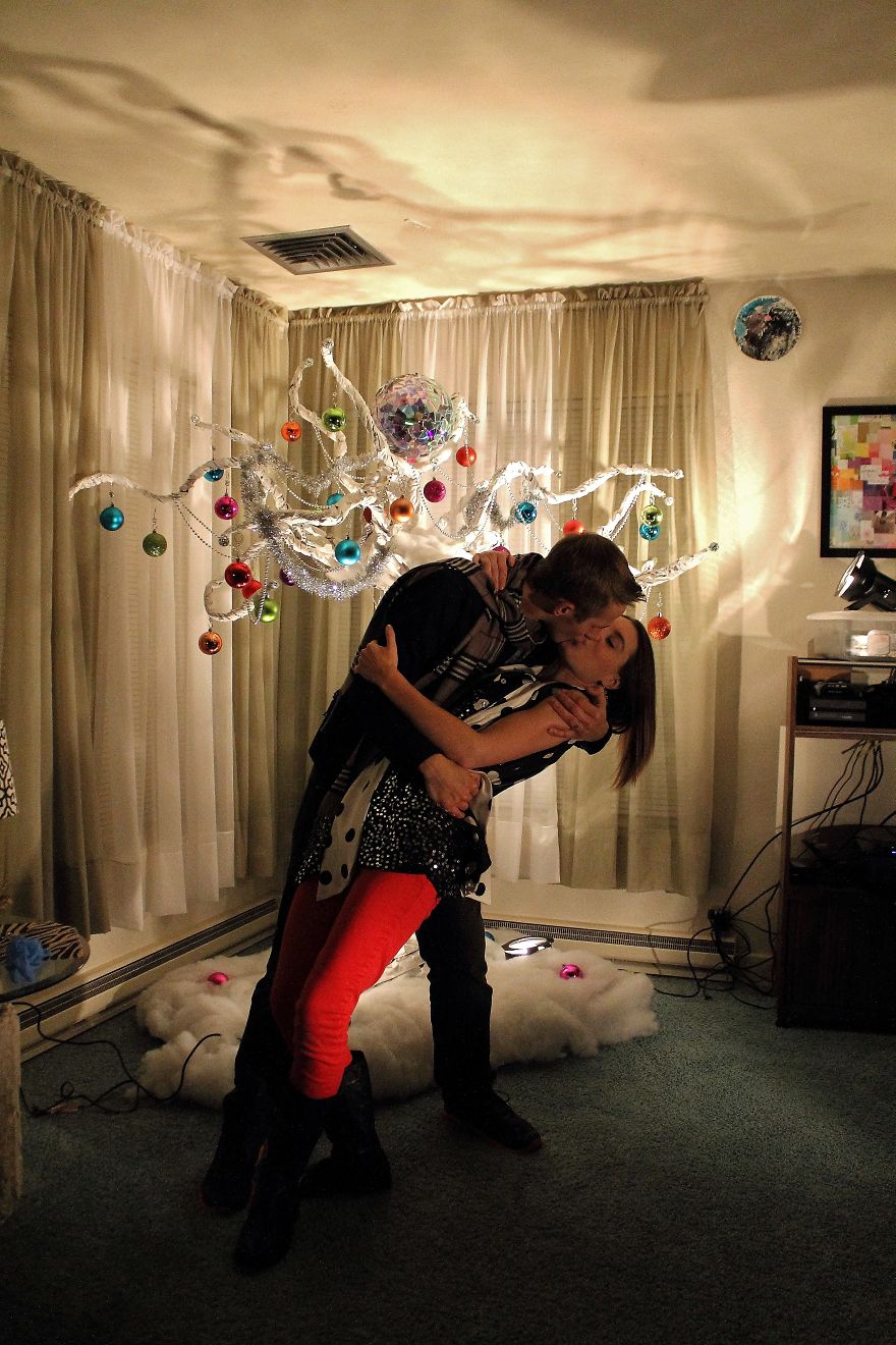 We Made A Christmas Tree Out Of A 15 Foot Paper Bag We Made A Christmas Tree Out Of A 15 Foot Paper Bag