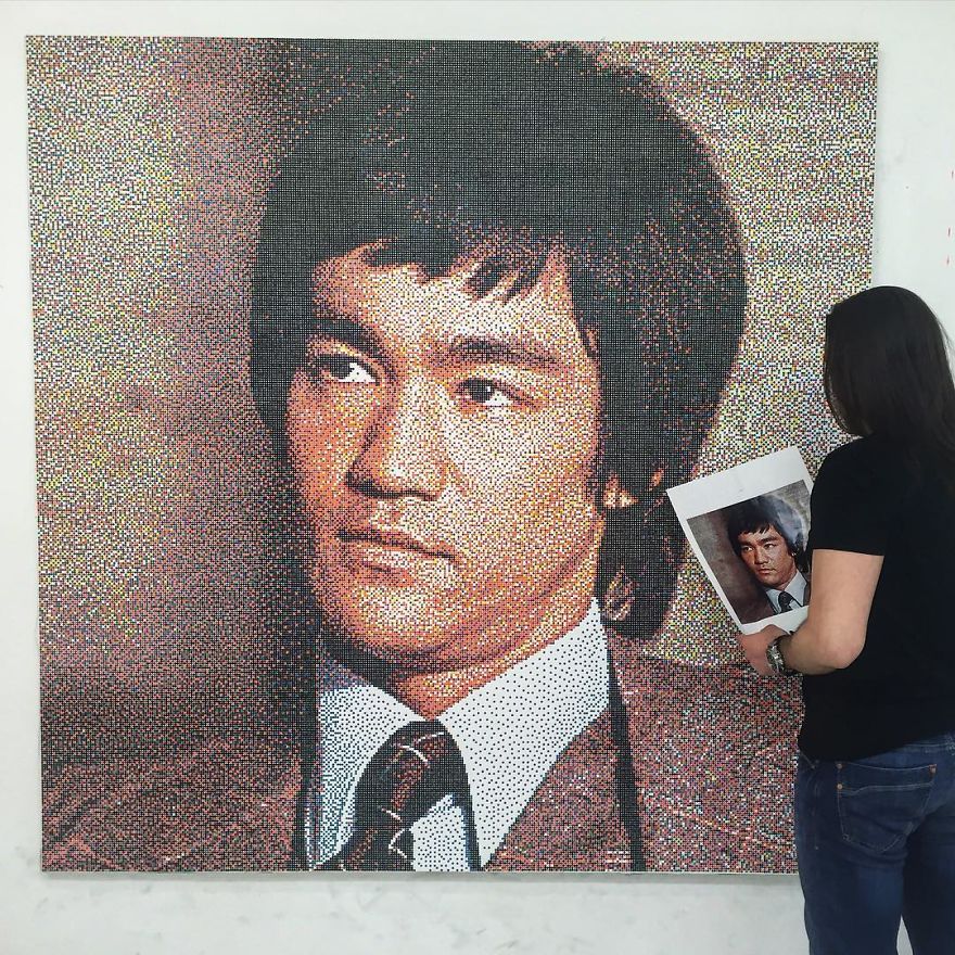 Turkish Artist Recreates Movie Scenes Using Thousands Of Small Colored Dots Turkish Artist Recreates Movie Scenes Using Thousands Of Small Colored Dots