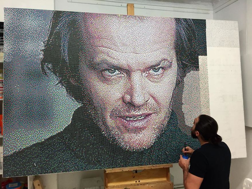 Turkish Artist Recreates Movie Scenes Using Thousands Of Small Colored Dots Turkish Artist Recreates Movie Scenes Using Thousands Of Small Colored Dots