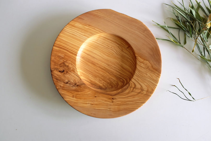 We Turn Unique Pieces Of Wood Into Everyday Use Items