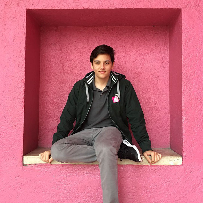 After Almost Losing Mom To Breast Cancer This Teen Designs A Bra That Could Help Detect It Early