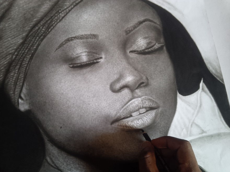 Check Out How I Drew This Beautiful Lady's Portrait In 200 Hours With Pencil