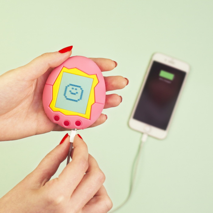 Charge Your Phone Using Pure 90s Power With This Retro Tamagotchi Portable Charger