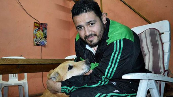 dog-refuses-leave-hugs-injured-owner-tony-argentina-6a