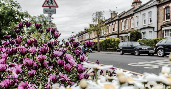 I Spent A Cloudy Afternoon Capturing Hidden Spots In My Neighbourhood
