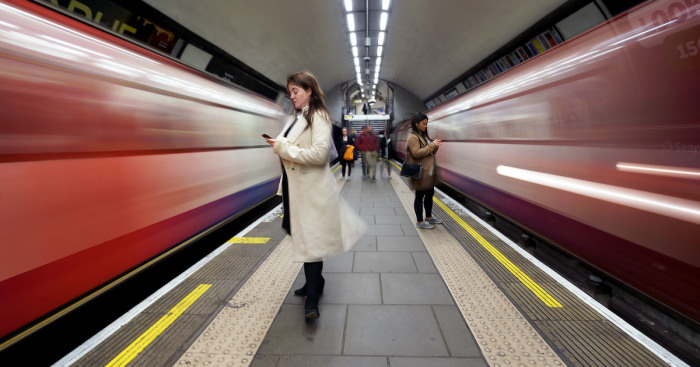 London Photographer Captures Awesome Shots Of People Waiting For Trains