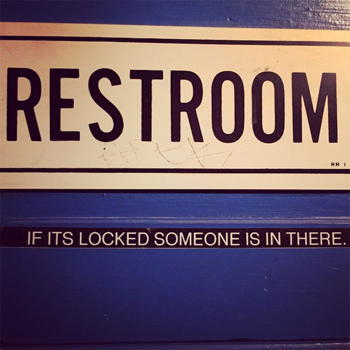 Funny-captain-obvious-signs