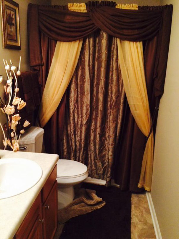 My Mom Is So Dang Dramatic. I Don't Even Know How To Get In The Tub