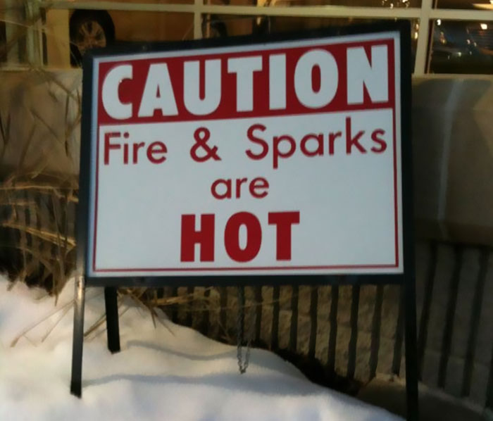 Funny-captain-obvious-signs