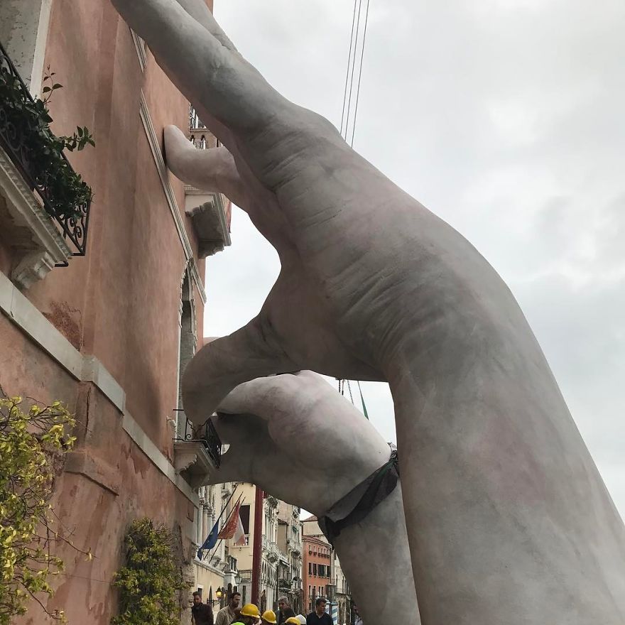 Support: Giant Hands Rise From A Canal In Venice To Send A Powerful Message About Climate Change Support: Giant Hands Rise From A Canal In Venice To Send A Powerful Message About Climate Change