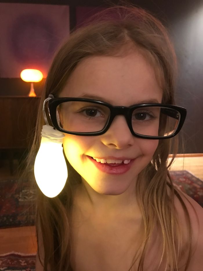 "if You Need To Read When It's Dark!" Led String Lights In A Balloon And A Pair Of Old Glasses.