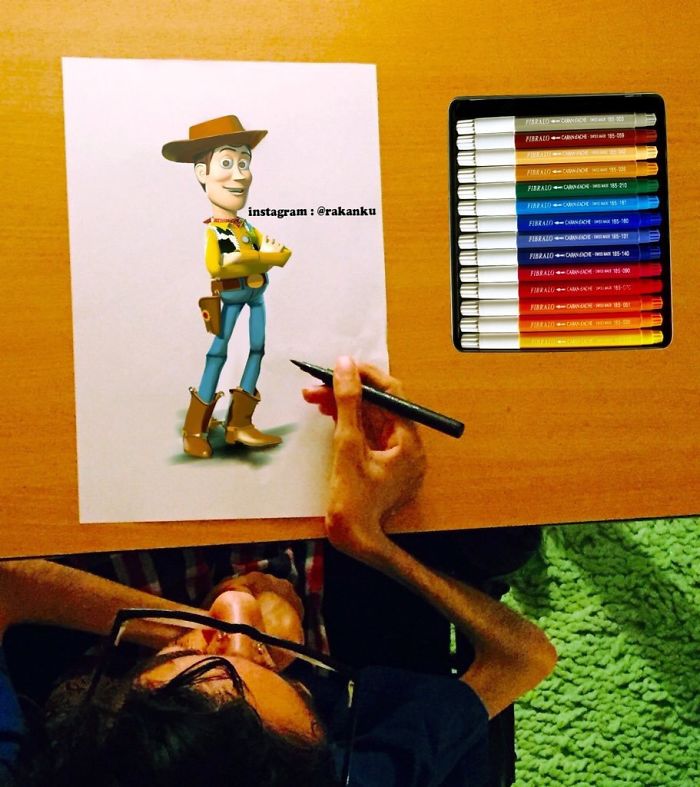 A Saudi Artist With Handicap Paints Wonderful Paintings