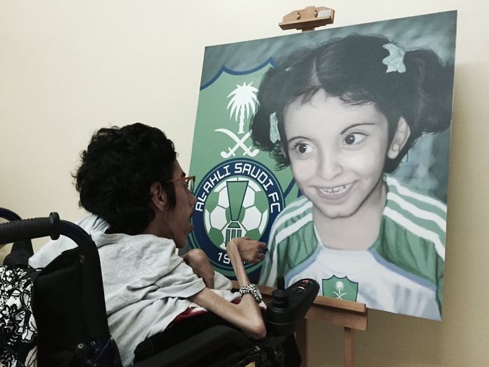 A Saudi Artist With Handicap Paints Wonderful Paintings