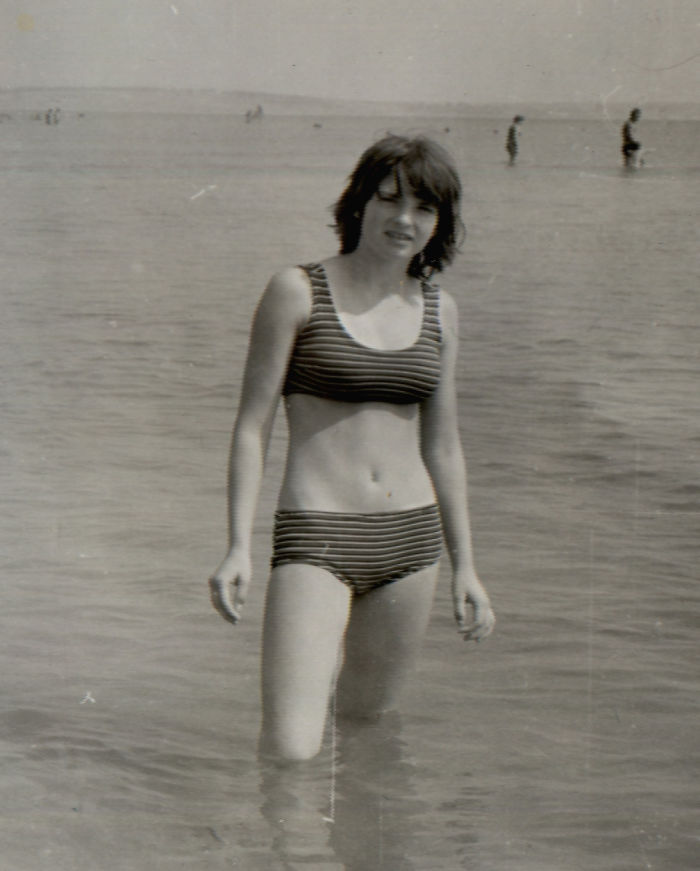 1977 - My 15 Years Old Mother