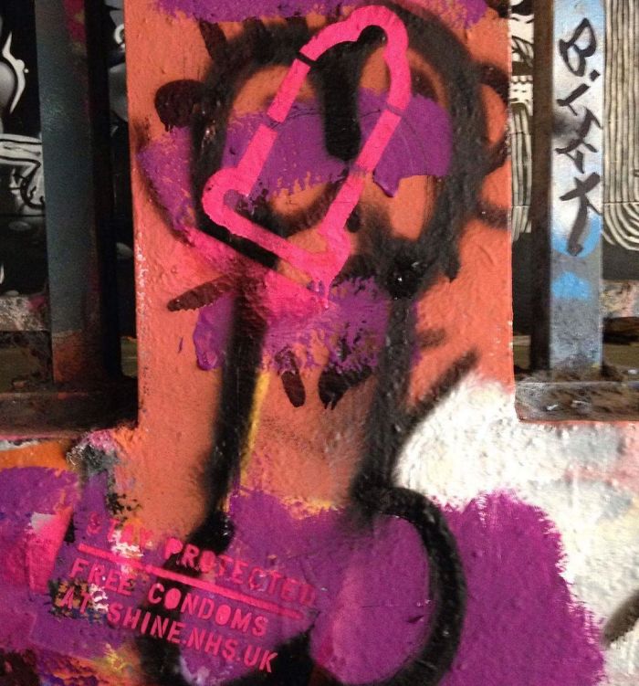 Anonymous Hero Is 'Protecting' Graffiti Penises By Painting Condoms Over Them Anonymous Hero Is 'Protecting' Graffiti Penises By Painting Condoms Over Them