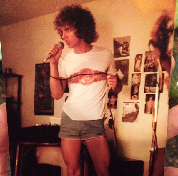 1970s-men-shorts-fashion