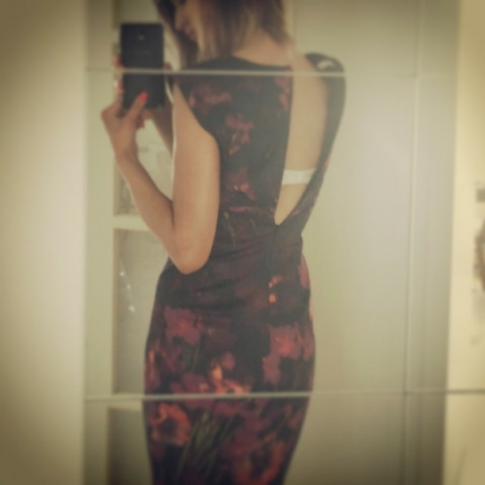 Of Course There Is No Man Arround When You Need To Zip Up Your Dress But Plenty When Need To Unzip The Dress