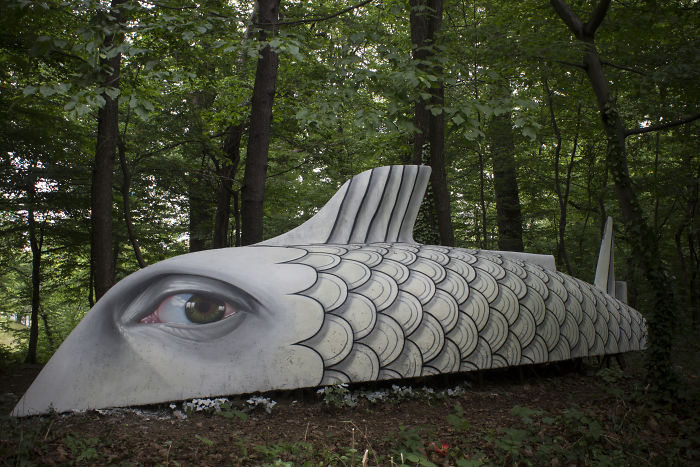 I Turned Old Abandoned Boat Into Piece Of Art