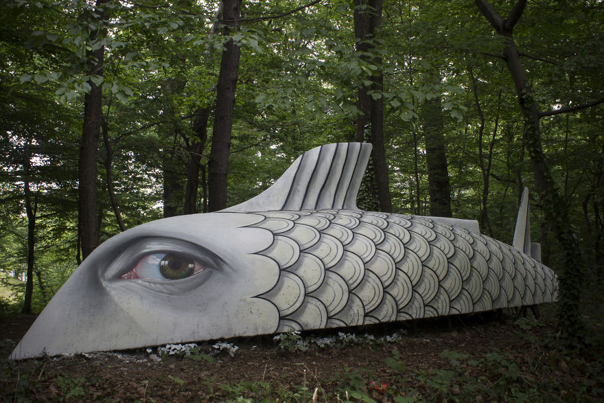 I Turned Old Abandoned Boat Into Piece Of Art I Turned Old Abandoned Boat Into Piece Of Art