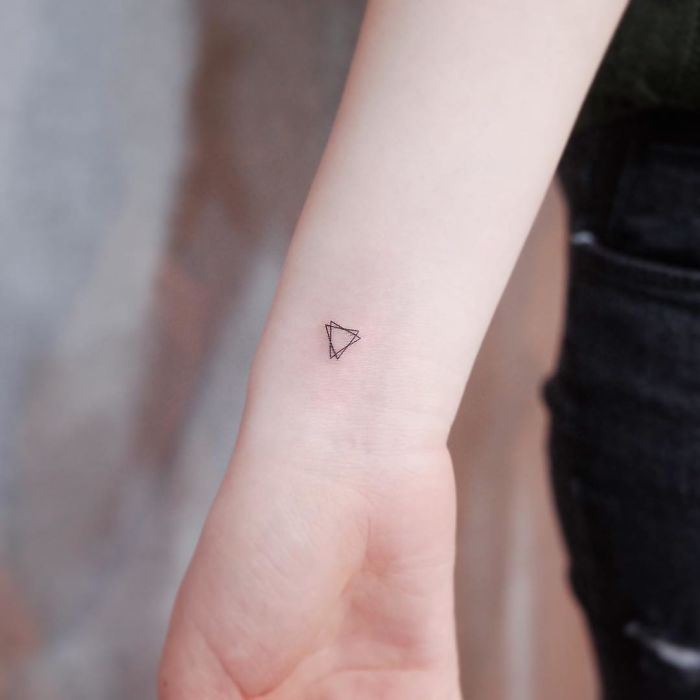 Simple Tattoo