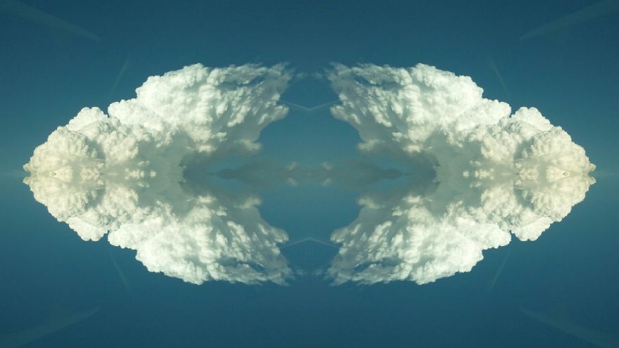 I Travel Across South Africa For Business And Enjoy Shooting And Editing Surreal-Symmetric Cell-Phonography I Travel Across South Africa For Business And Enjoy Shooting And Editing Surreal-Symmetric Cell-Phonography