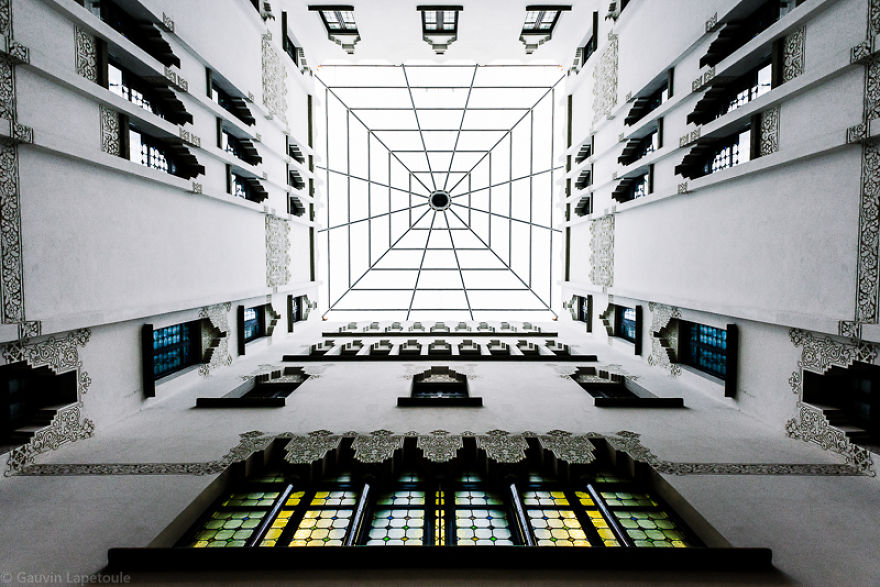 10 Best Spots In Barcelona To Look Up 10 Best Spots In Barcelona To Look Up