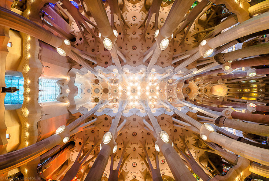 10 Best Spots In Barcelona To Look Up 10 Best Spots In Barcelona To Look Up