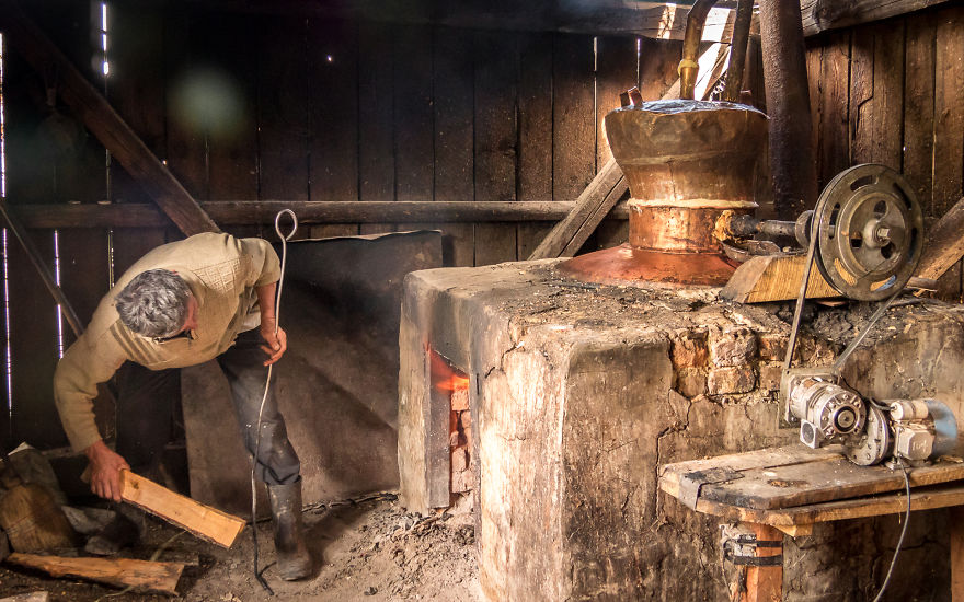 14 Aspects Of Rural Life In Romania That Will Fascinate You