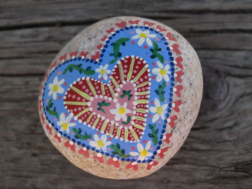 Heavy, Colourful Rock Art... In Other Words, More Painted Hearts On Rocks