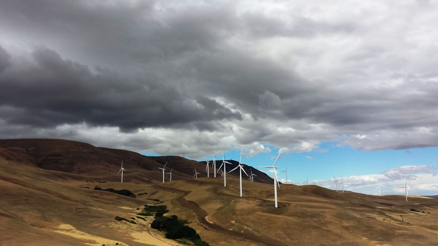 Views Of The Gorgeous Columbia River Gorge