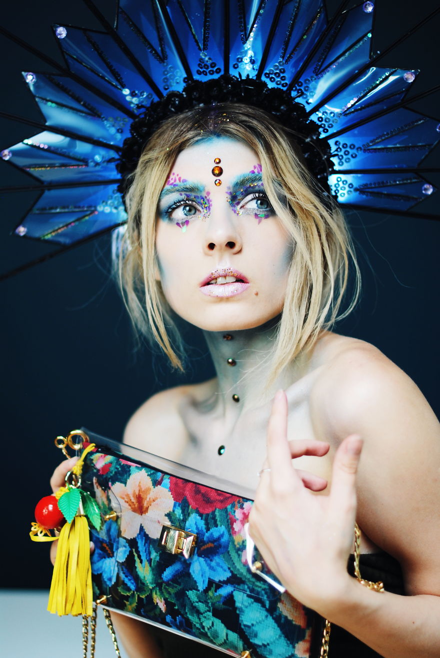 I Match My Makeup With Colorful Handbags I Match My Makeup With Colorful Handbags