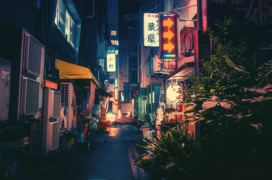 Magical Night Photography Of Tokyo’s Streets