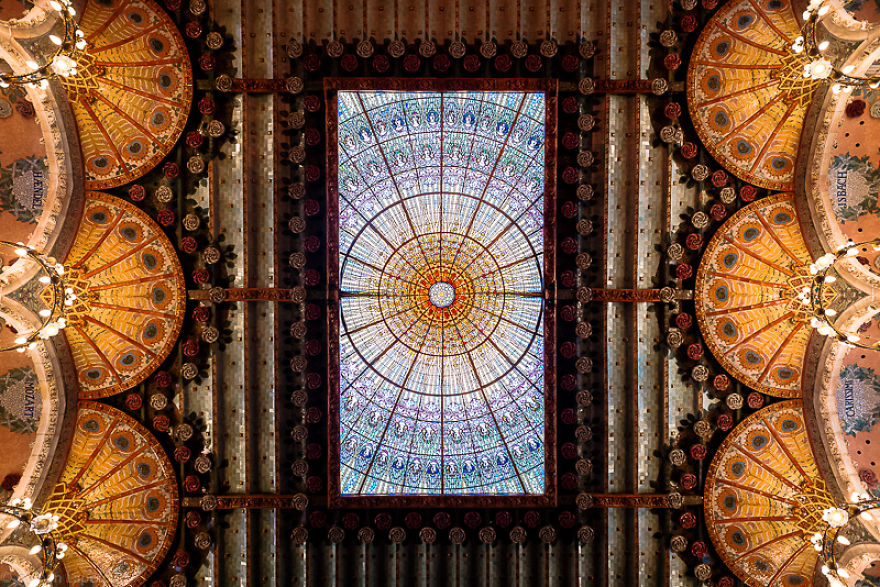 10 Best Spots In Barcelona To Look Up