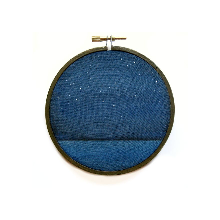 I Paint Tiny Portals Into My Dreamland