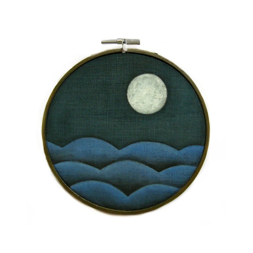 I Paint Tiny Portals Into My Dreamland