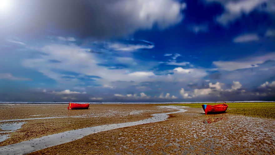 Distance Crossing - Kattali Beach, Chittagong, Bangladesh