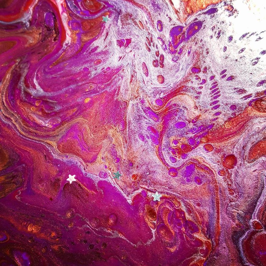 5-Year-Old Has Donated Over $750 To Charity By Painting Galaxies