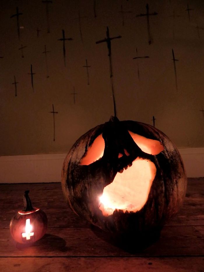 The Artist Who Paint Nightmares With His Own Blood -maxime André Taccardi