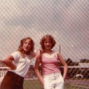 mickifuller27 avatar