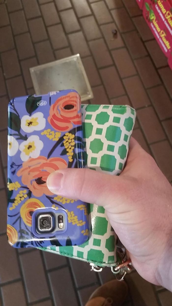 In 5 Years Of The Relationship She Has Never Asked Me To Hold Her Purse. Within One Hour Of Picking Up The Marriage License