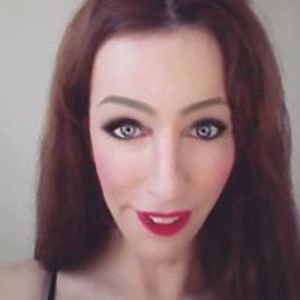 anarchopunkbarbie avatar