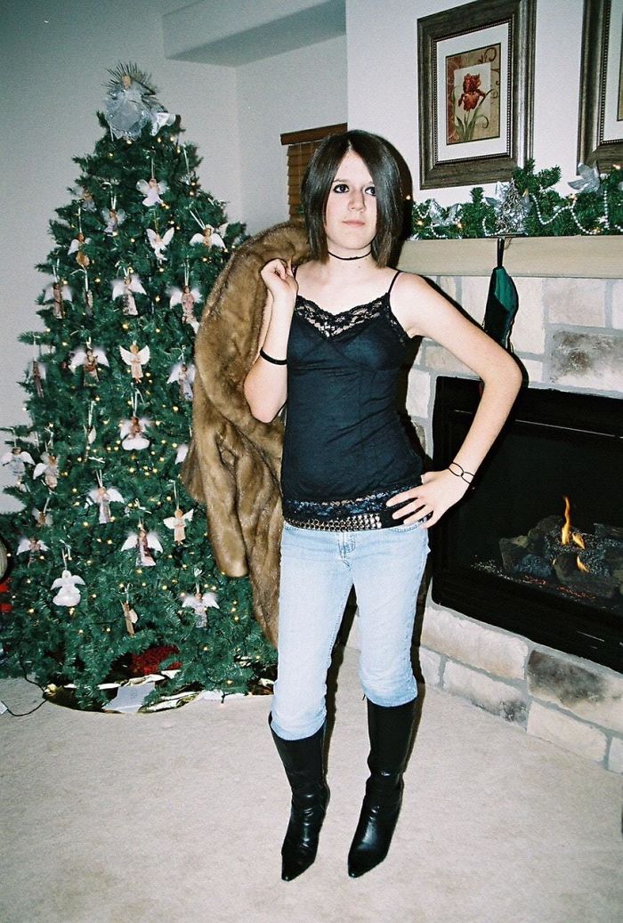 When I Was 12 Or 13, I Borrowed My Grandma's Fur Coat And Made My Mom Be My Photographer. I Was Obsessed With America's Next Top Model (And Hot Topic)