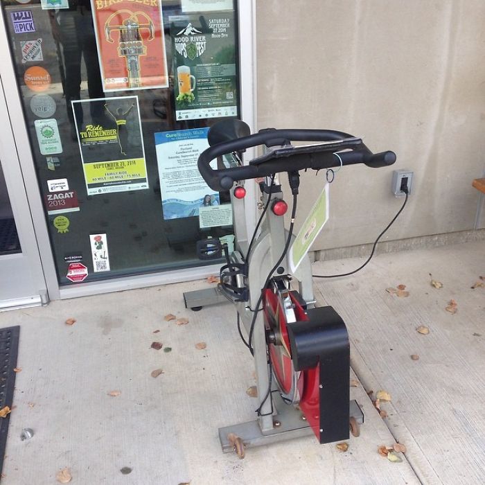 There's This Bike Repair Shop/Bar That Lets You Pedal A Bike For 15 Minutes To Energize The Building And Get $1 Off Your Beer