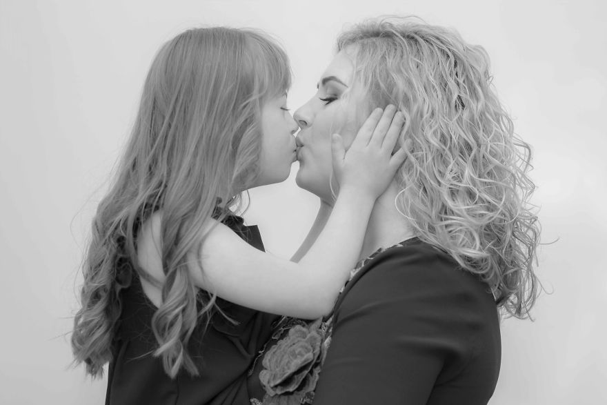 I Took Photos Of Moms And Their Children With Special Needs To Show Their Love To Each Other